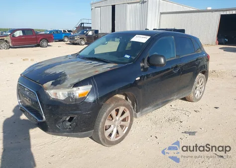 2014 Mitsubishi Outlander Sport Es z USA, uszkodzony, nr VIN 4A4AP3AUXEE021069